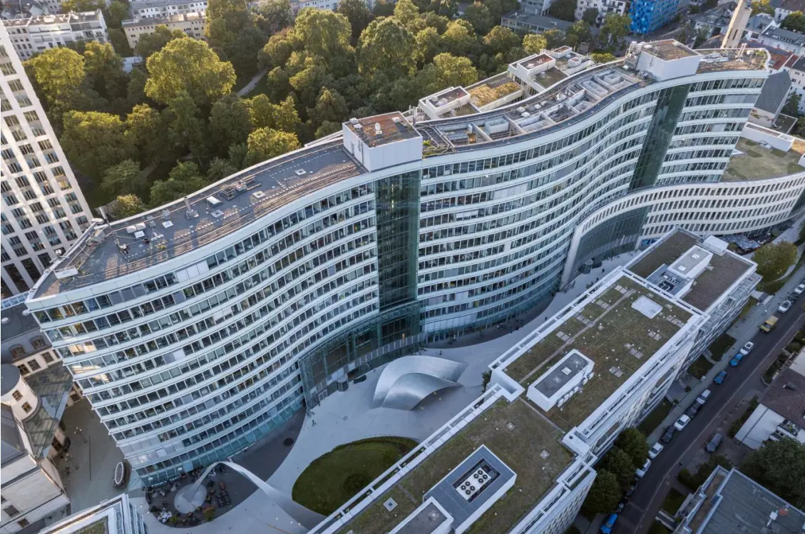 Bürogebäude Die Welle Frankfurt: TGA-Konzept für die Sanierung